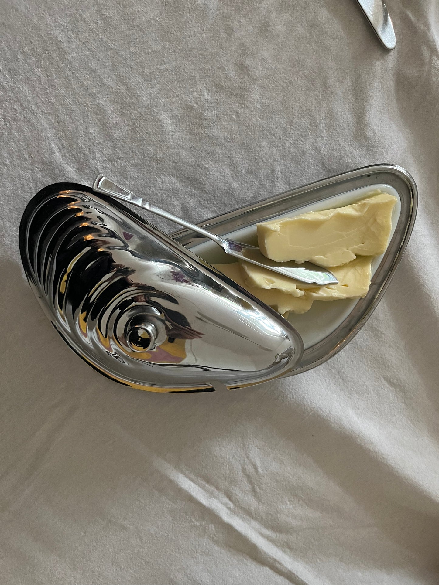 Chrome Shell Butter Dish with Knife