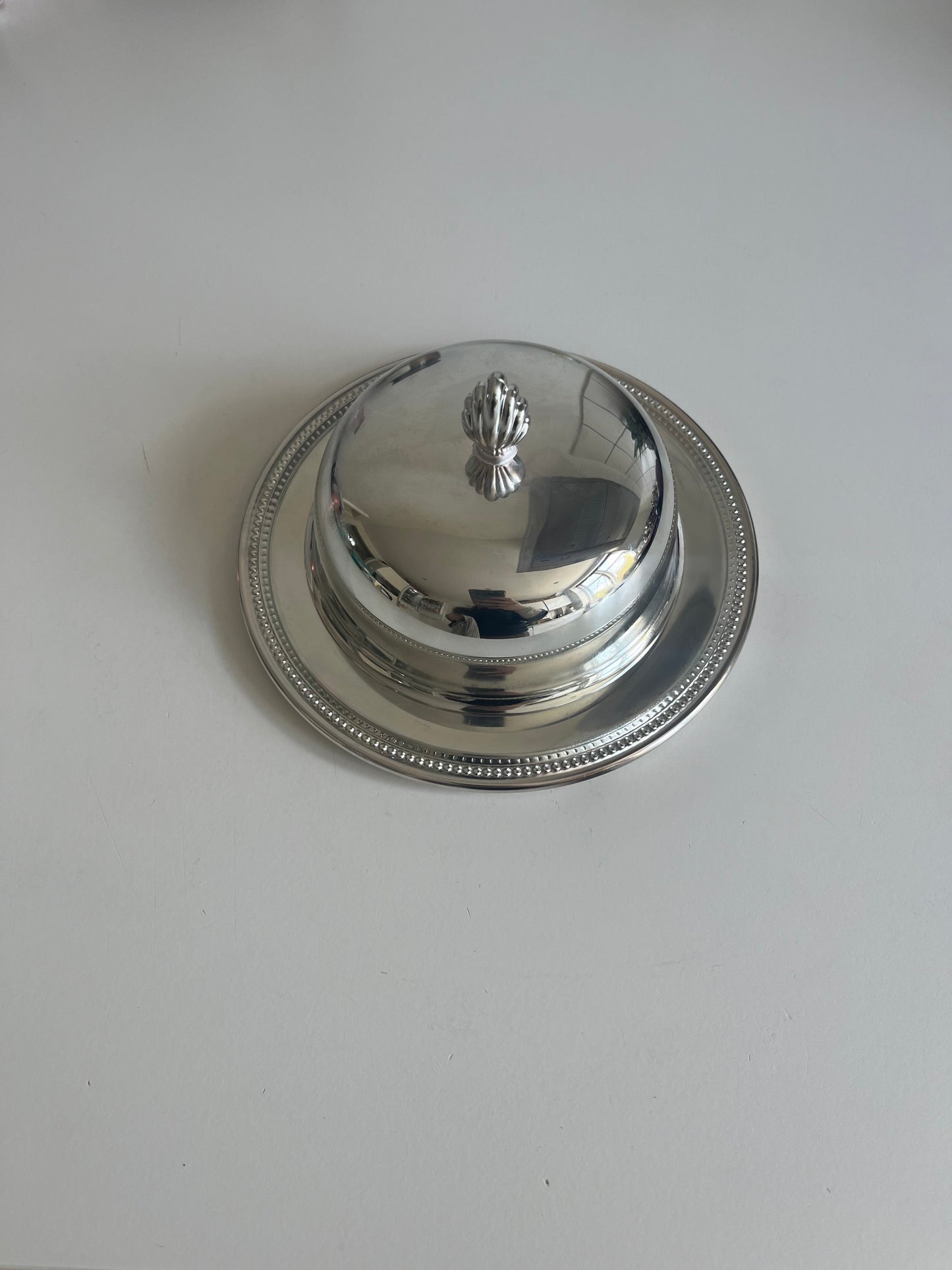 Shell Butter Dish with Shell Top