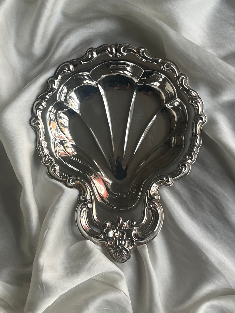 ORNATE SILVER-PLATED SHELL DISH