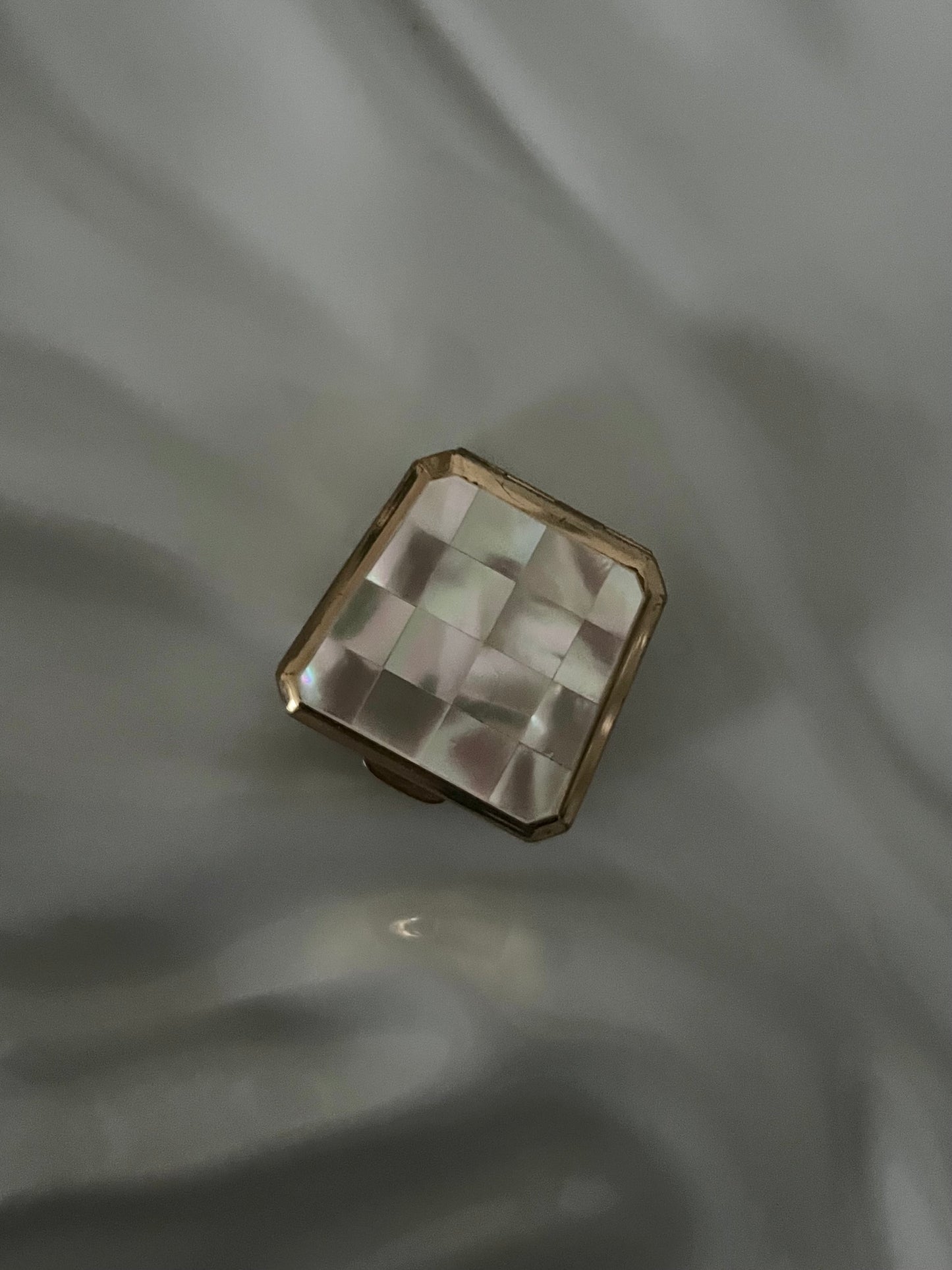 Mother of Pearl Pill Box