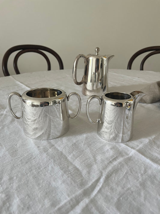 Silver Plated Creamer and Pot (set)