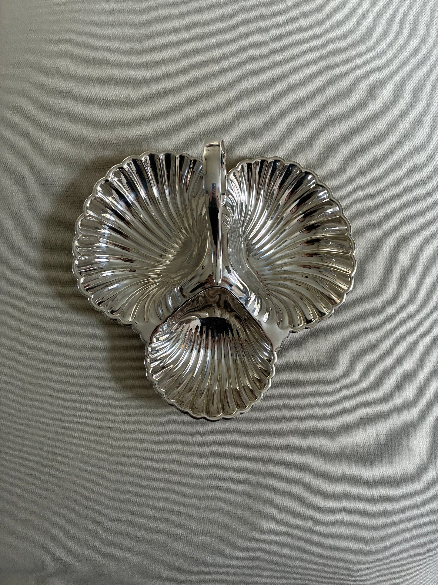 Triple-Shell Serving Dish
