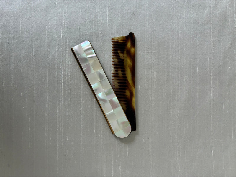 Folding Mother-of-Pearl Comb
