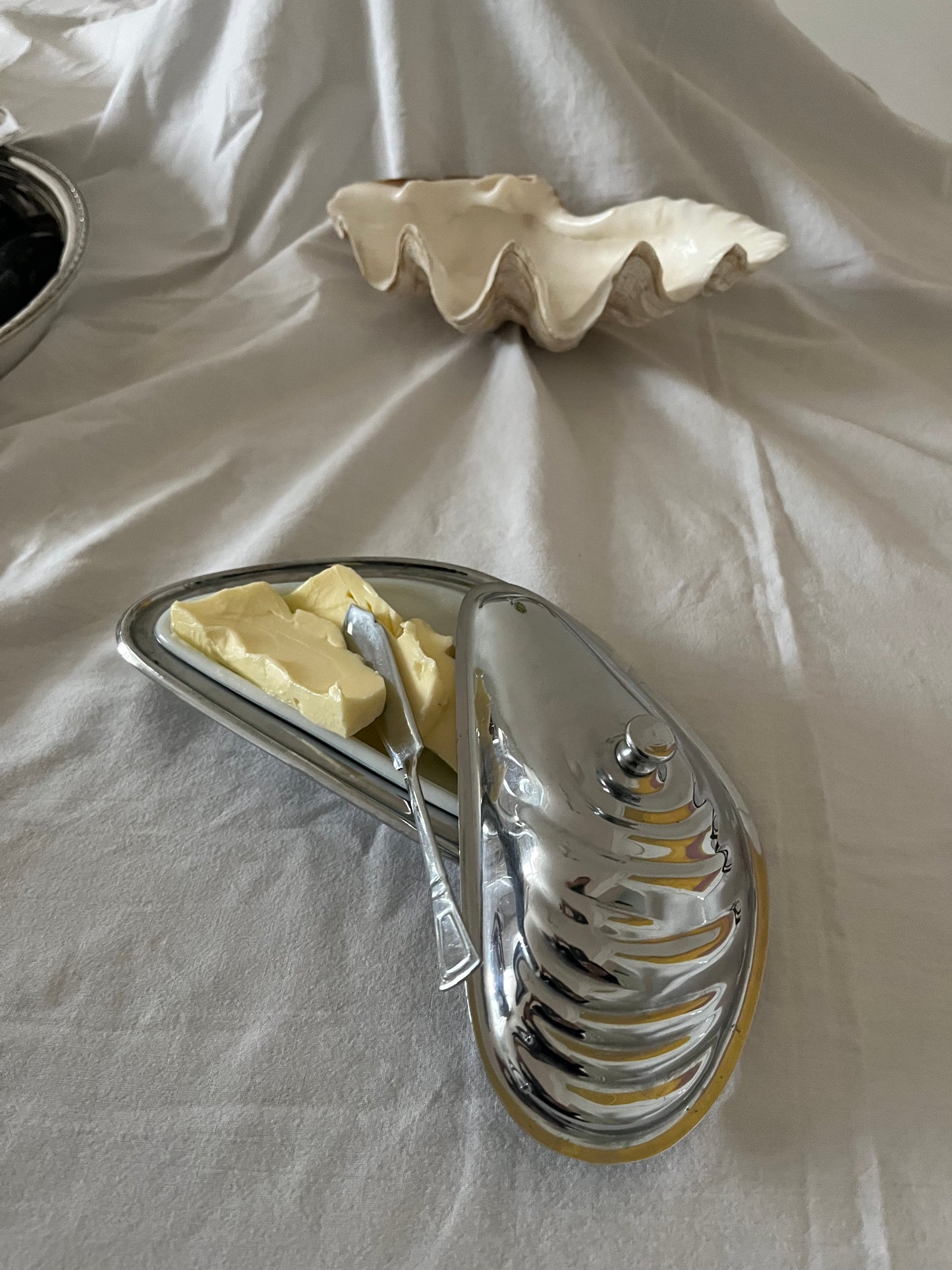 Chrome Shell Butter Dish with Knife